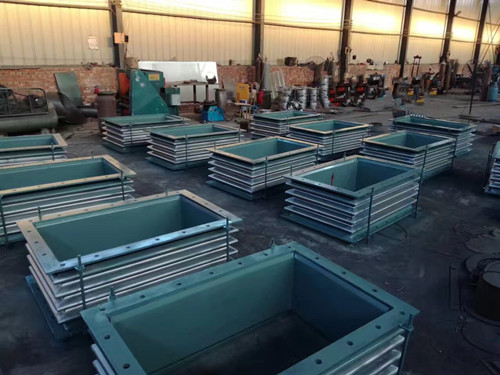 矩形波紋補償器發(fā)貨 矩形波紋補償器發(fā)貨